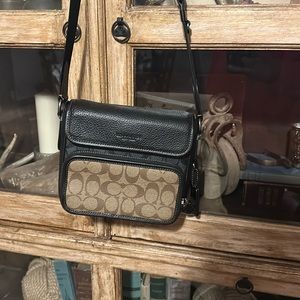 Coach crossbody